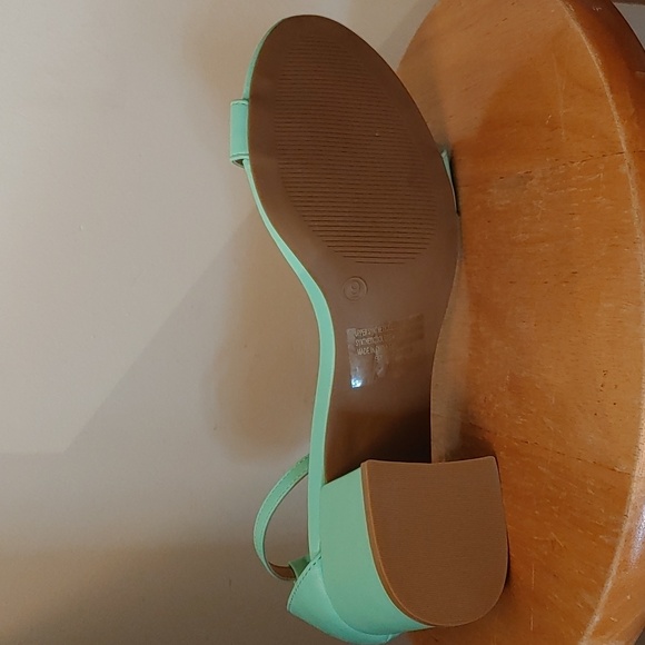 Size 39 Sandals Refuge 2 - Picture 2 of 4